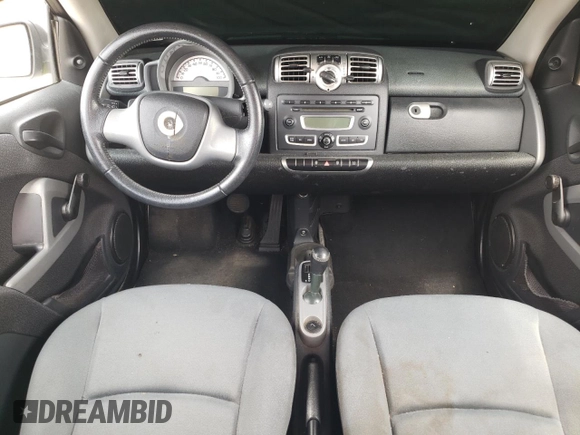 2009 Smart fortwo Pure with VIN WMEEJ31X19K216555, listed as a Copart auction lot 64412765 with 74,152 mi miles and Clean title. Bid and sale history available at DreamBid. Image 8.