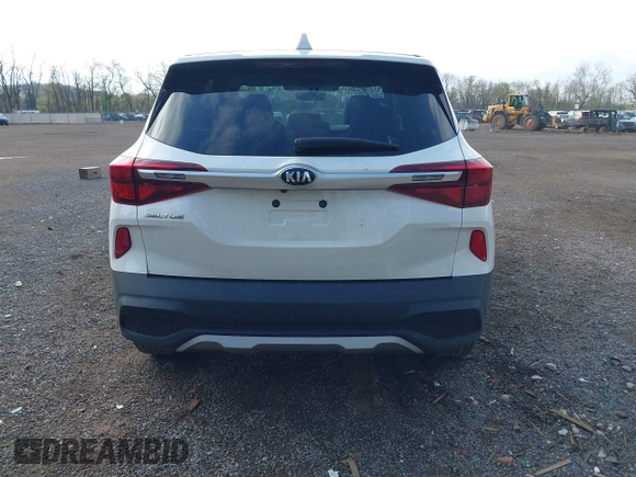 2021 Kia Seltos LX z VIN KNDEPCAA7M7213292, wystawiony jako IAAI lot #42092576 z przebiegiem 35 664 mil mil oraz . Historia ofert i sprzedaży dostępna na DreamBid. Obrazek 17.
