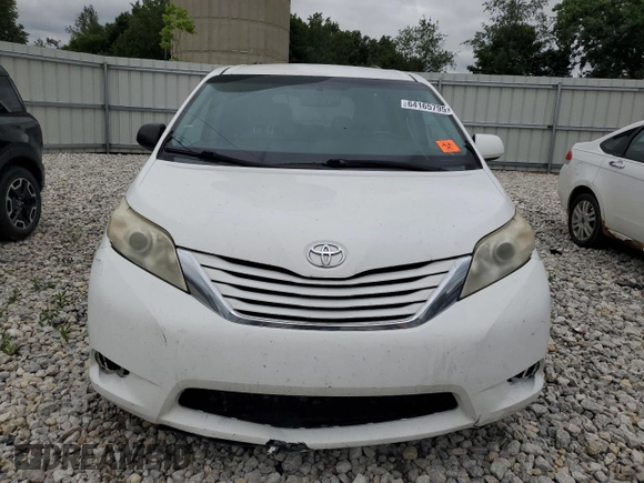 2015 Toyota Sienna LE AAS with VIN 5TDKK3DC2FS661818, listed as a Copart auction lot 64165795 with 171,702 mi miles and Clean title. Bid and sale history available at DreamBid. Image 5.