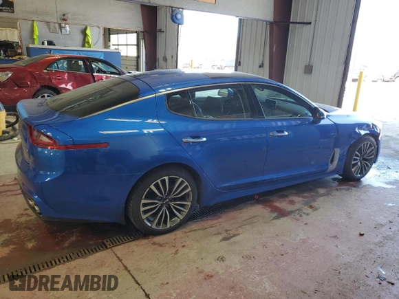 2018 Kia Stinger Premium with VIN KNAE25LA8J6021479, listed as a Copart auction lot 48129355 with 41,385 mi miles and Salvage Title. Bid and sale history available at carsss.com. Image 3.