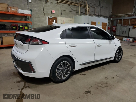 2020 Hyundai Ioniq SE with VIN KMHC75LJ5LU076400, listed as a Copart auction lot 48662015 with 32,300 mi miles and Clean title. Bid and sale history available at DreamBid. Image 3.