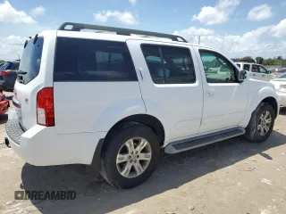 2010 Nissan Pathfinder S with VIN 5N1AR1NB7AC611147, listed as a Copart auction lot 55862055 with 204,715 mi miles and Clean title. Bid and sale history available at DreamBid. Image 3.
