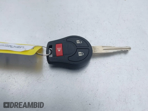 2015 Nissan Note SV with VIN 3N1CE2CP4FL432785, listed as a IAAI auction lot 41915034 with 6,902 mi miles and . Bid and sale history available at DreamBid. Image 11.