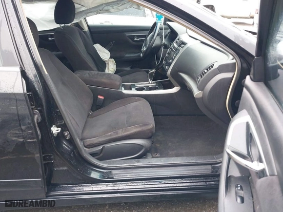 2013 Nissan Altima 2.5 SL with VIN 1N4AL3AP8DC903323, listed as a IAAI auction lot 41576301 with 151,586 mi miles. Bid and sale history available at carsss.com. Image 5.