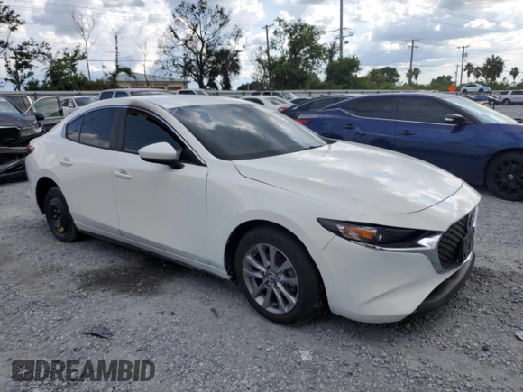 2020 Mazda 3 with VIN 3MZBPABLXLM133686, listed as a Copart auction lot 62118765 with 27,709 mi miles and Non repairable. Bid and sale history available at DreamBid. Image 4.