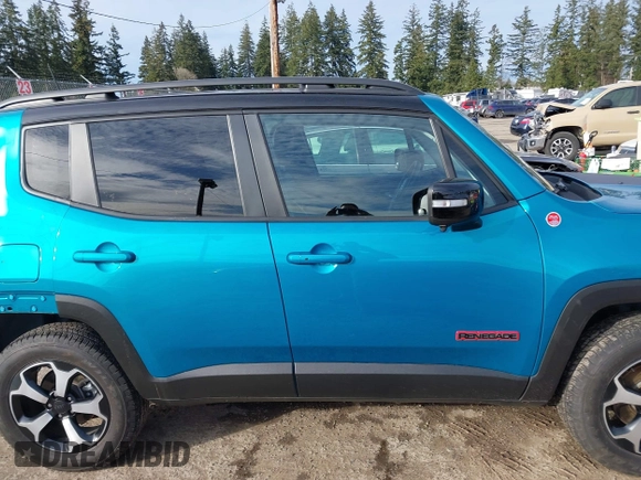 2022 Jeep Renegade Trailhawk with VIN ZACNJDC16NPN46704, listed as a IAAI auction lot 41648262 with 21,358 mi miles and . Bid and sale history available at DreamBid. Image 14.
