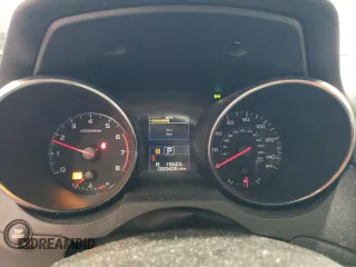 2017 Subaru Legacy z VIN 4S3BNAB62H3028426, wystawiony jako Copart lot #55749605 z przebiegiem 50 406 mil mil oraz Szkody całkowita. Historia ofert i sprzedaży dostępna na DreamBid. Obrazek 9.