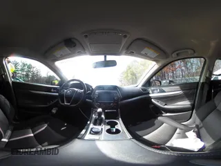 2017 Nissan Maxima SV z VIN 1N4AA6AP2HC443024, wystawiony jako IAAI lot #41792085 z przebiegiem 138 285 mil mil oraz . Historia ofert i sprzedaży dostępna na DreamBid. Obrazek 18.