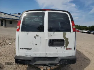 2006 GMC Savana z VIN 1GTHG352X61175949, wystawiony jako Copart lot #70037674 z przebiegiem 386 957 mil mil oraz Szkody całkowita. Historia ofert i sprzedaży dostępna na DreamBid. Obrazek 6.