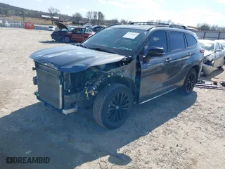 2023 Toyota Highlander L with VIN 5TDKDRBH2PS018687, listed as a IAAI auction lot 41709063 with 36,968 mi miles. Bid and sale history available at carsss.com. Image 2.
