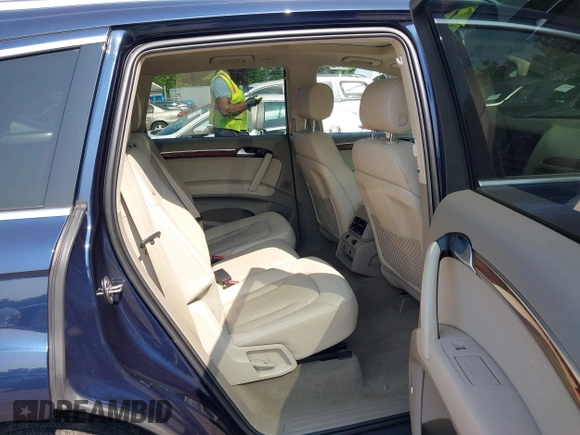 2015 Audi Q7 Premium Plus with VIN WA1LMAFE4FD019074, listed as a IAAI auction lot 42399852 with 164,010 mi miles and . Bid and sale history available at DreamBid. Image 8.