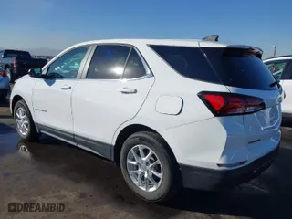 2024 Chevrolet Equinox LT with VIN 3GNAXKEG2RL370570, listed as a IAAI auction lot 41290387 with 2,523 mi miles. Bid and sale history available at carsss.com. Image 3.