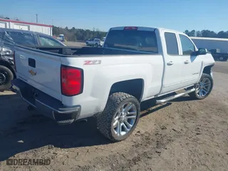 2017 Chevrolet Silverado 1500 LT with VIN 1GCVKREC2HZ168267, listed as a IAAI auction lot 41701427 with 84,614 mi miles. Bid and sale history available at carsss.com. Image 4.