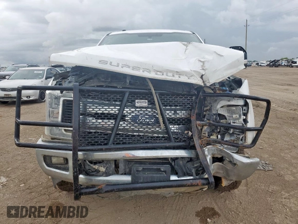 2017 Ford F-250 Lariat with VIN 1FT7W2BT8HED31603, listed as a Copart auction lot 62475025 with 105,293 mi miles and Salvage title. Bid and sale history available at DreamBid. Image 5.