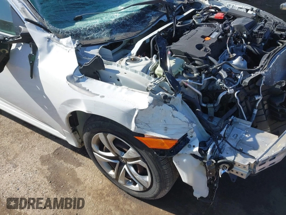 2017 Honda Civic Sedan LX with VIN 2HGFC2F58HH513036, listed as a IAAI auction lot 41815183 with 33,932 mi miles. Bid and sale history available at carsss.com. Image 17.