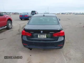 2018 BMW 3 Series 330i xDrive with VIN WBA8D9C54JEM31381, listed as a IAAI auction lot 41904785 with 64,796 mi miles and . Bid and sale history available at DreamBid. Image 16.