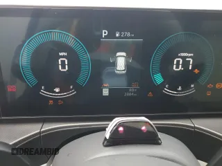 2025 Hyundai Santa Fe SEL z VIN 5NMP24GL5SH114787, wystawiony jako Copart lot #57033265 z przebiegiem 2 884 mil mil oraz Nie do naprawy • Non repairable. Historia ofert i sprzedaży dostępna na DreamBid. Obrazek 9.