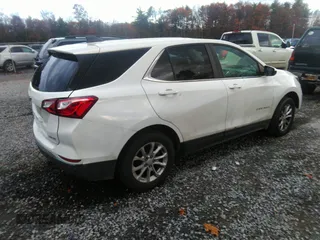 2021 Chevrolet Equinox LT with VIN 3GNAXUEV0MS136453, listed as a IAAI auction lot 40749912 with 139,110 mi miles and . Bid and sale history available at DreamBid. Image 4.