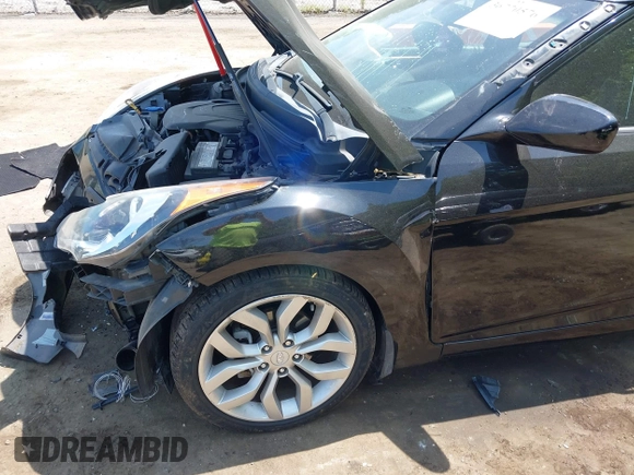 2013 Hyundai Veloster w/Black Int with VIN KMHTC6AD5DU164900, listed as a IAAI auction lot 36770576 with 106,253 mi miles and . Bid and sale history available at DreamBid. Image 6.