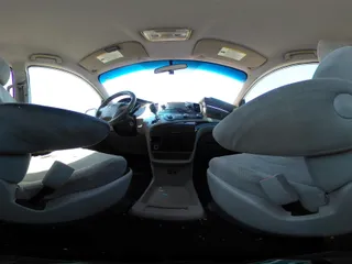 2014 Toyota Sienna L with VIN 5TDZK3DC1ES410012, listed as a IAAI auction lot 42005001 with 440,789 mi miles. Bid and sale history available at carsss.com. Image 18.