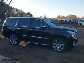 2019 Cadillac Escalade Luxury with VIN 1GYS4BKJ3KR249030, listed as a IAAI auction lot 41650655 with 64,373 mi miles. Bid and sale history available at carsss.com. Image 13.