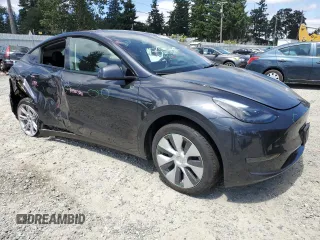 2024 Tesla Model Y с VIN 7SAYGDED1RF053003, выставлен на аукционе Copart как лот 63120195 с пробегом 8 679 миль миль и Списание • Salvage title. История ставок и продаж доступна на DreamBid. Изображение 4.
