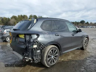 2022 BMW X5 xDrive45e with VIN 5UXTA6C0XN9M02912, listed as a Copart auction lot 45491845 with 14,586 mi miles and Salvage Title. Bid and sale history available at DreamBid. Image 3.