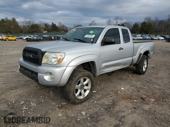 2008 Toyota Tacoma z VIN 5TEUU42N98Z503785, wystawiony jako Copart lot #42929865 z przebiegiem 143 447 mil mil oraz Czysty tytuł • Clean title. Historia ofert i sprzedaży dostępna na DreamBid. Obrazek 1.