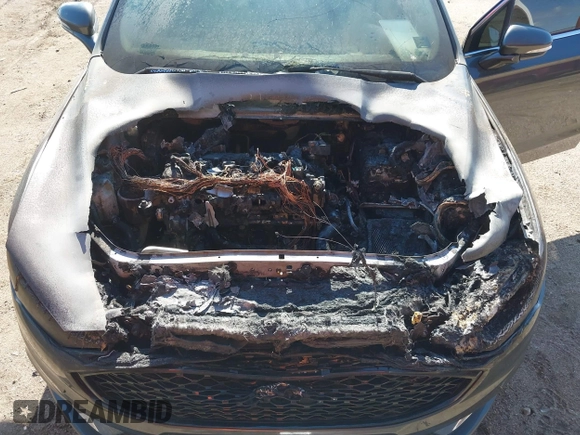 2017 Ford Fusion Titanium with VIN 3FA6P0K98HR124035, listed as a IAAI auction lot 42307936 with Not provided miles and . Bid and sale history available at DreamBid. Image 10.