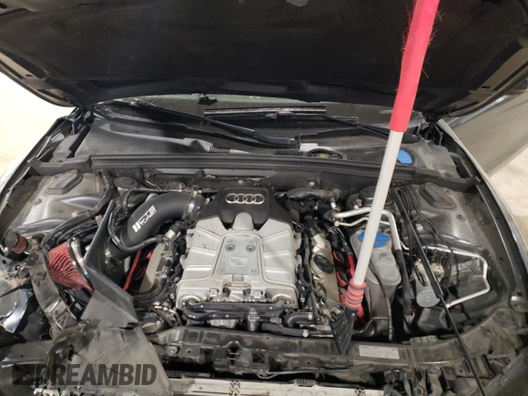 2017 Audi S5 z VIN WAUC4AFRXHA001611, wystawiony jako Copart lot #44521914 z przebiegiem 85 913 mil mil oraz . Historia ofert i sprzedaży dostępna na DreamBid. Obrazek 11.