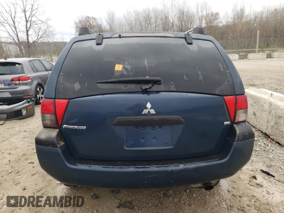 2005 Mitsubishi Endeavor LS with VIN 4A4MM21S95E074778, listed as a Copart auction lot 82135404 with 249,554 mi miles and Non Repairable. Bid and sale history available at carsss.com. Image 6.