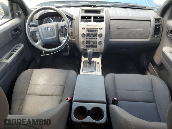2011 Ford Escape XLT с VIN 1FMCU9D7XBKA27058, выставлен на аукционе Copart как лот 57091775 с пробегом 207 378 миль миль и Списание • Salvage title. История ставок и продаж доступна на DreamBid. Изображение 8.