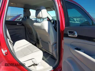 2012 Jeep Grand Cherokee Laredo with VIN 1C4RJFAG7CC297757, listed as a IAAI auction lot 41901645 with 270,731 mi miles. Bid and sale history available at carsss.com. Image 8.
