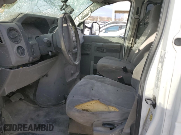 2012 Ford Econoline Cargo Super Duty Commercial z VIN 1FTSS3EL4CDB08755, wystawiony jako Copart lot #84272844 z przebiegiem Nie podano mil oraz Szkoda całkowita • Salvage title. Historia ofert i sprzedaży dostępna na DreamBid. Obrazek 7.