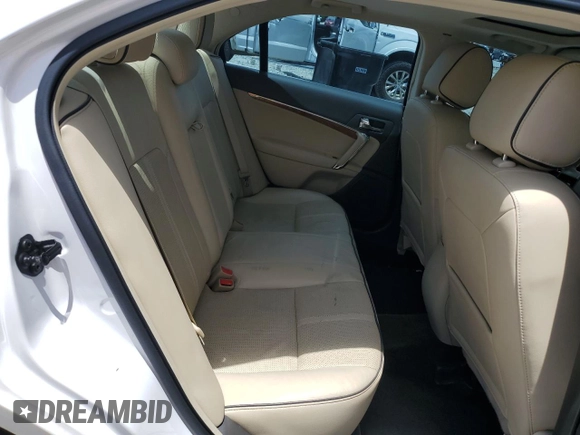 2012 Lincoln MKZ with VIN 3LNHL2GC1CR828063, listed as a Copart auction lot 61463005 with 91,632 mi miles and Salvage title. Bid and sale history available at DreamBid. Image 10.