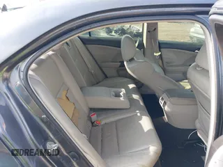 2014 Acura TSX Technology z VIN JH4CU2F6XEC001962, wystawiony jako IAAI lot #42265382 z przebiegiem 163 415 mil mil oraz . Historia ofert i sprzedaży dostępna na DreamBid. Obrazek 8.