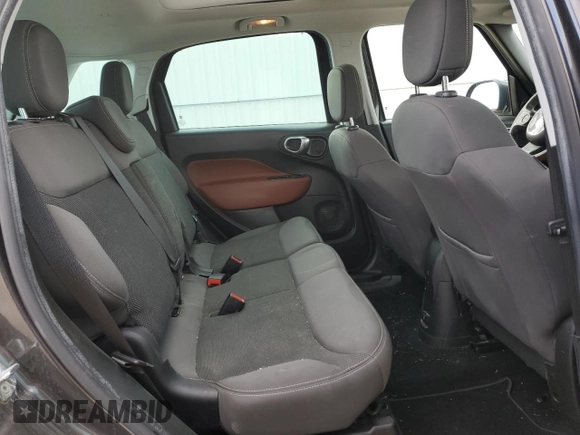 2014 FIAT 500L Trekking z VIN ZFBCFADHXEZ025169, wystawiony jako Copart lot #56508015 z przebiegiem 85 992 mil mil oraz Szkoda całkowita • Salvage title. Historia ofert i sprzedaży dostępna na DreamBid. Obrazek 11.