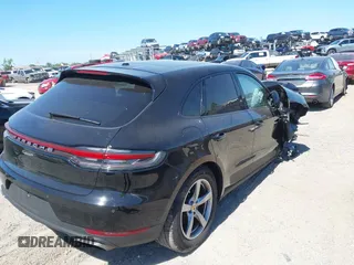 2019 Porsche Macan z VIN WP1AA2A58KLB00807, wystawiony jako IAAI lot #41893729 z przebiegiem 73 808 mil mil oraz . Historia ofert i sprzedaży dostępna na DreamBid. Obrazek 4.