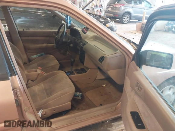 1994 Ford Escort with VIN 1FARP15J3RW212935, listed as a IAAI auction lot 42595461 with 90,056 mi miles and . Bid and sale history available at DreamBid. Image 5.