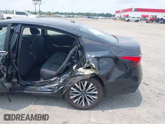 2024 Nissan Altima SV with VIN 1N4BL4DV7RN432023, listed as a IAAI auction lot 42411567 with 22,958 mi miles and . Bid and sale history available at DreamBid. Image 6.