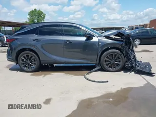 2024 Lexus RX 350 z VIN 2T2BAMCA7RC056226, wystawiony jako IAAI lot #42351779 z przebiegiem 12 317 mil mil oraz . Historia ofert i sprzedaży dostępna na DreamBid. Obrazek 13.