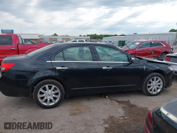 2010 Lincoln MKZ with VIN 3LNHL2GC7AR628804, listed as a IAAI auction lot 42324039 with 137,103 mi miles and . Bid and sale history available at DreamBid. Image 13.