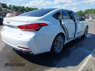 2015 Hyundai Genesis 3.8L z VIN KMHGN4JE6FU055129, wystawiony jako IAAI lot #42209184 z przebiegiem 164 908 mil mil oraz . Historia ofert i sprzedaży dostępna na DreamBid. Obrazek 4.