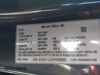 2023 Tesla Model 3 z VIN 5YJ3E1EA2PF492659, wystawiony jako IAAI lot #42284833 z przebiegiem 41 205 mil mil oraz . Historia ofert i sprzedaży dostępna na DreamBid. Obrazek 9.