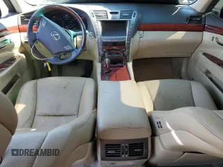 2007 Lexus LS 460 с VIN JTHBL46F275044449, выставлен на аукционе Copart как лот 59719565 с пробегом 127 836 миль миль и Списание • Salvage title. История ставок и продаж доступна на DreamBid. Изображение 8.