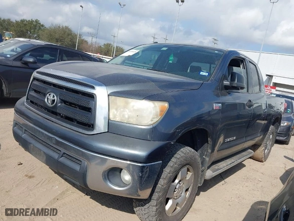 2010 Toyota Tundra 4WD Truck with VIN 5TFUW5F13AX138105, listed as a IAAI auction lot 41499018 with 295,414 mi miles. Bid and sale history available at carsss.com. Image 2.