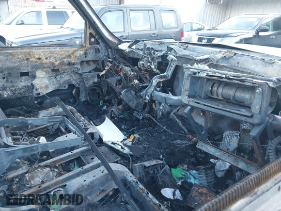 2003 Chevrolet Tahoe LS with VIN 1GNEC13V83R187408, listed as a IAAI auction lot 41456085 with Not provided miles and . Bid and sale history available at DreamBid. Image 5.
