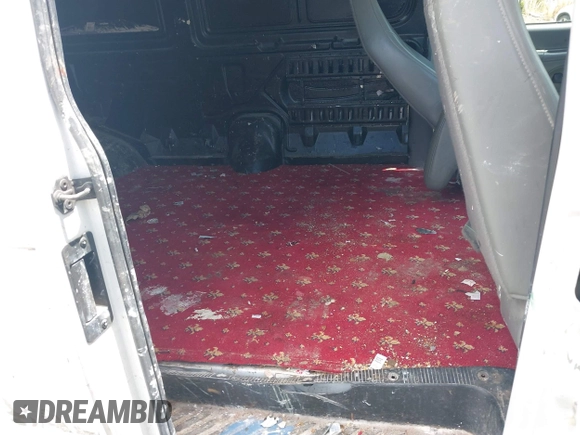 2008 Ford Econoline Cargo Commercial with VIN 1FTNE24W48DA69151, listed as a IAAI auction lot 42025690 with Not Provided miles and . Bid and sale history available at DreamBid. Image 8.