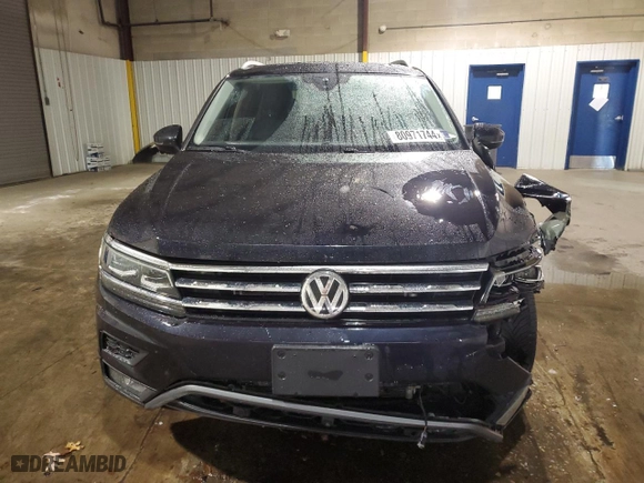 2018 Volkswagen Tiguan SEL Premium with VIN 3VV5B7AX7JM003594, listed as a Copart auction lot 80971744 with 79,898 mi miles and Salvage Title. Bid and sale history available at carsss.com. Image 5.