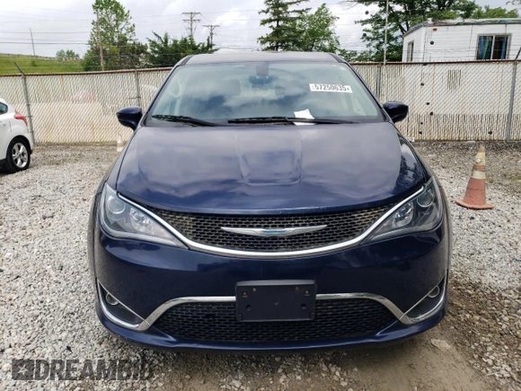 2018 Chrysler Pacifica Touring Plus z VIN 2C4RC1FG4JR271448, wystawiony jako Copart lot #57250635 z przebiegiem 123 402 mil mil oraz Czysty tytuł • Clean title. Historia ofert i sprzedaży dostępna na DreamBid. Obrazek 5.